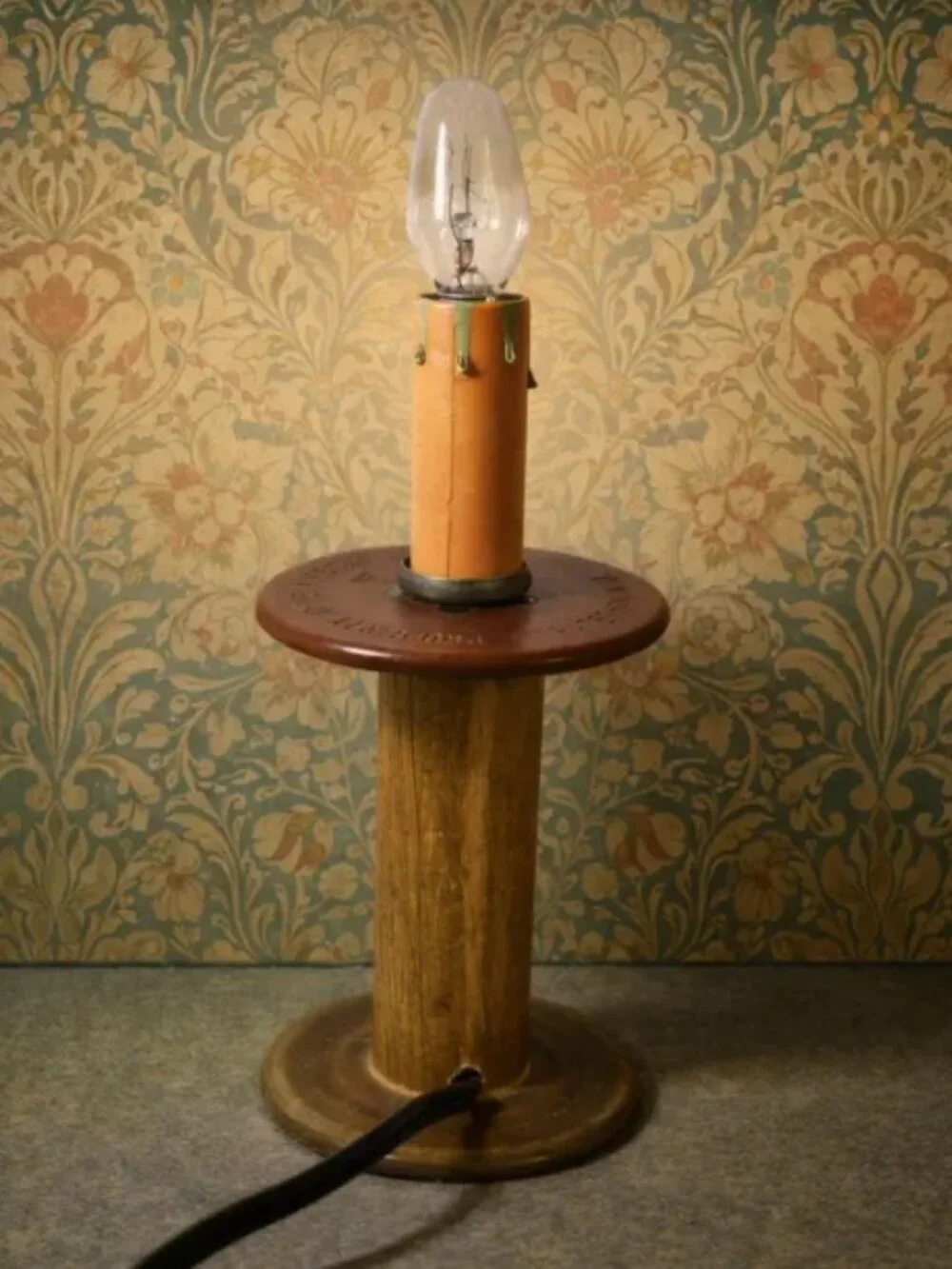 Vintage Industrial Spool Lamp – Working Wooden Mill Spool Light